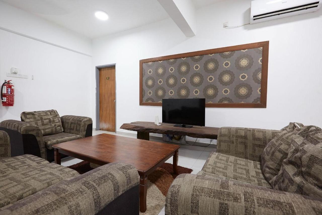 5500m2 studio , met 1 privé badkamer in Beserah Kampung Sungai Karang Buitenkant foto