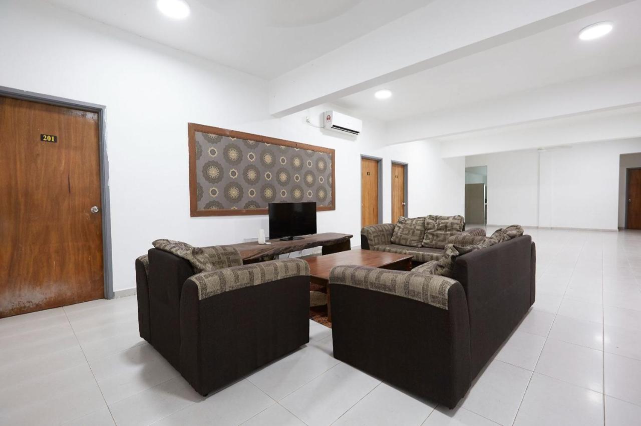 5500m2 studio , met 1 privé badkamer in Beserah Kampung Sungai Karang Buitenkant foto