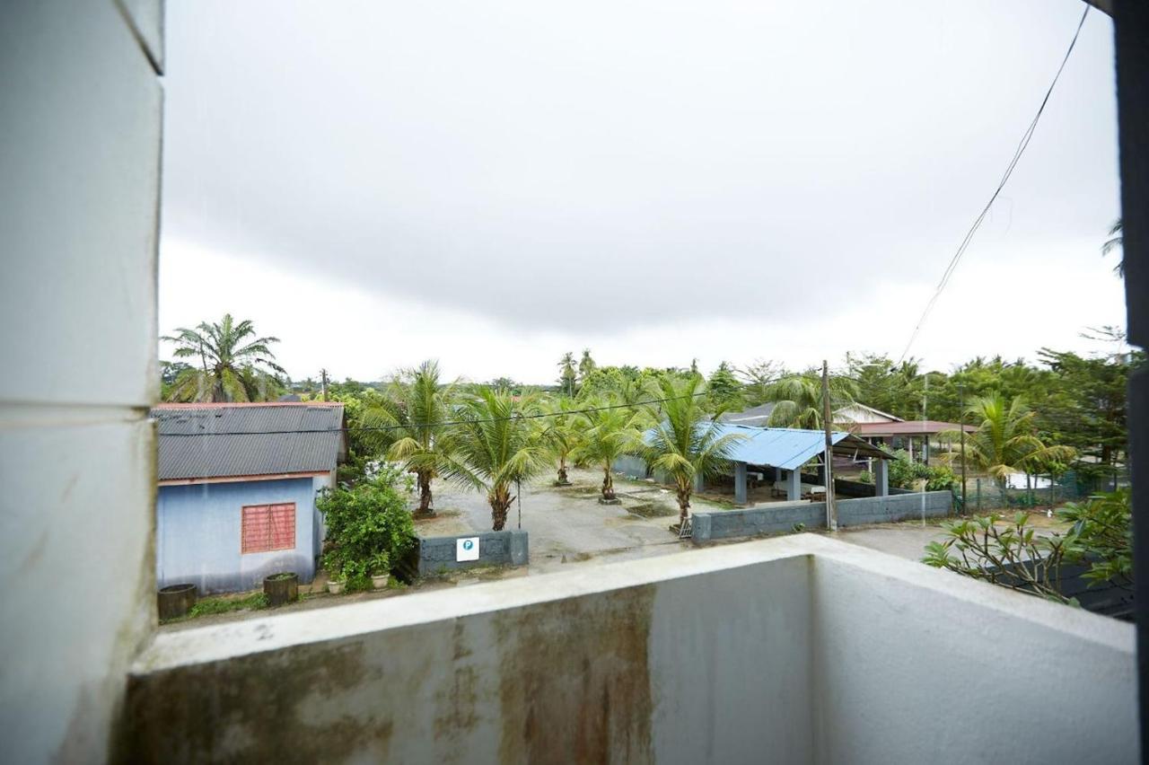 5500m2 studio , met 1 privé badkamer in Beserah Kampung Sungai Karang Buitenkant foto